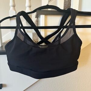 Lululemon Black Women's Sports Bra with mesh size 34b
